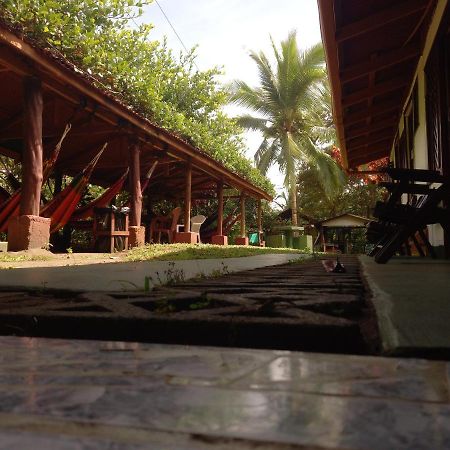 Cabinas Balcon Del Mar Tortuguero Bagian luar foto