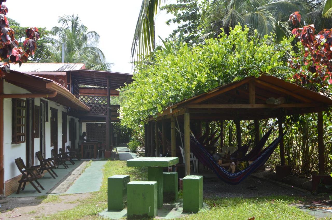 Cabinas Balcon Del Mar Tortuguero Bagian luar foto